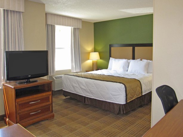 Imagen de la habitación del Hotel Extended Stay America Suites Chicago O'hare Allstate Arena. Foto 8