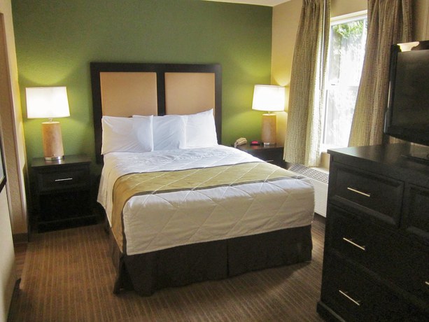 Imagen de la habitación del Hotel Extended Stay America Suites Chicago O'hare Allstate Arena. Foto 11