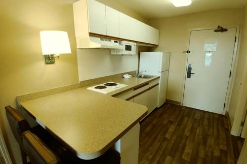 Imagen de la habitación del Hotel Extended Stay America Suites Cleveland Airport North Olmsted. Foto 5