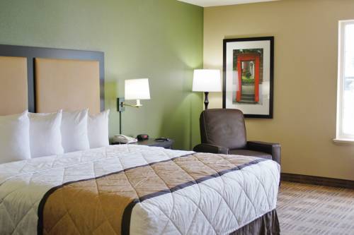 Imagen de la habitación del Hotel Extended Stay America Suites Cleveland Airport North Olmsted. Foto 14
