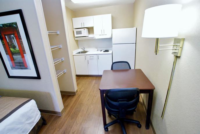 Imagen de la habitación del Hotel Extended Stay America Suites Durham University. Foto 7