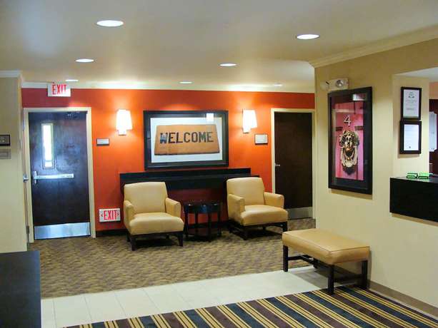 Imagen de los interiores del Hotel Extended Stay America Suites Elizabeth Newark Airport. Foto 19