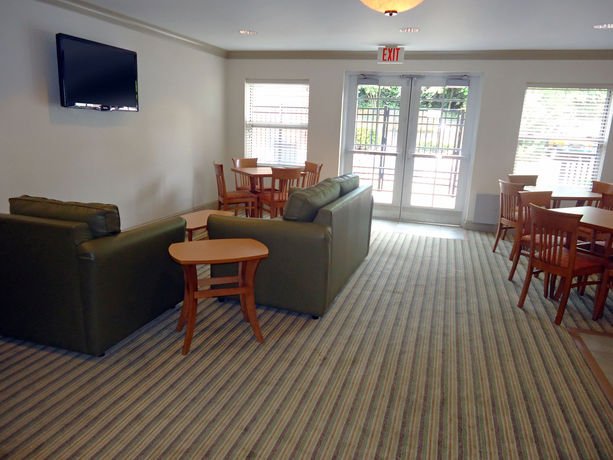 Imagen del bar/restaurante del Hotel Extended Stay America Suites Greensboro Airport. Foto 3