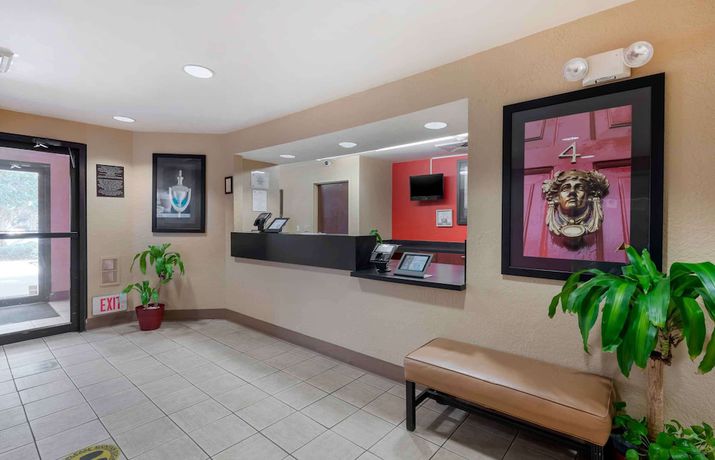 Imagen de los interiores del Hotel Extended Stay America Suites Jacksonville Lenoir Avenue East. Foto 17