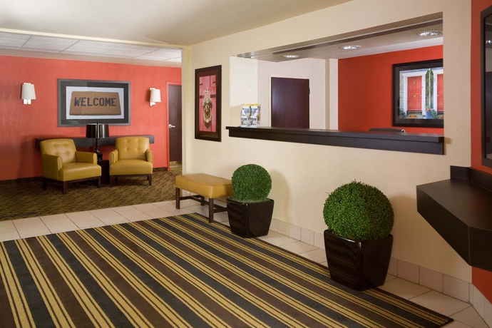 Imagen de los interiores del Hotel Extended Stay America Suites Los Angeles Burbank Airport. Foto 4