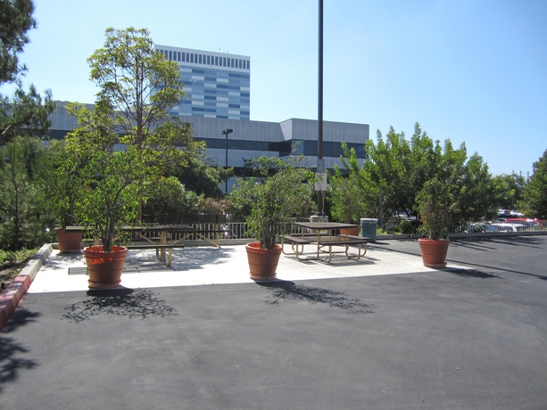 Imagen de los exteriores del Hotel Extended Stay America Suites Los Angeles Lax El Segundo. Foto 9