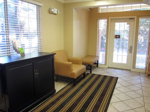 Imagen de los interiores del Hotel Extended Stay America Suites Los Angeles Lax El Segundo. Foto 12