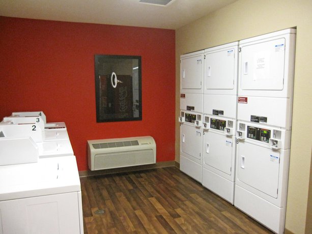 Imagen de los interiores del Hotel Extended Stay America Suites Los Angeles Simi Valley. Foto 19