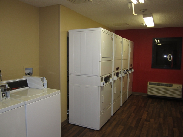 Imagen de los interiores del Hotel Extended Stay America Suites Los Angeles South. Foto 11