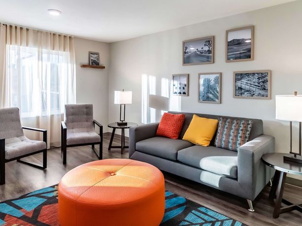 Imagen de los interiores del Hotel Extended Stay America Suites - Norco. Foto 19