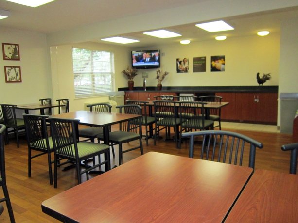 Imagen del bar/restaurante del Hotel Extended Stay America Suites Orlando Maitland Summit Tower B. Foto 3