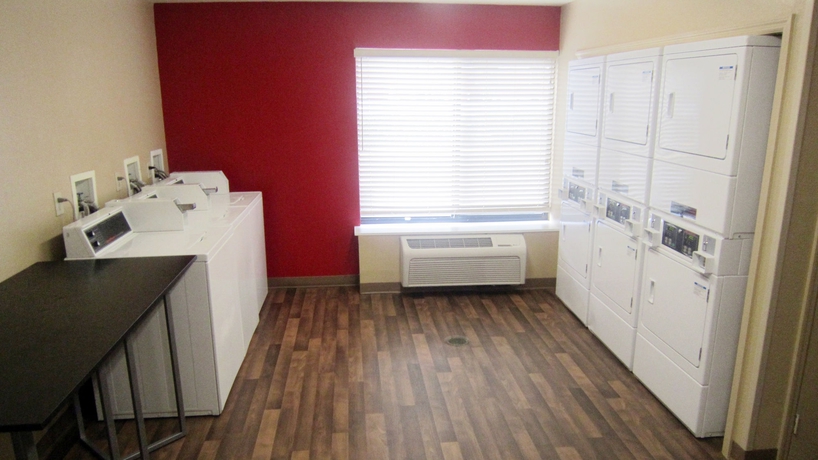 Imagen de los interiores del Hotel Extended Stay America Suites Orlando Theme Parks Vineland Rd. Foto 8