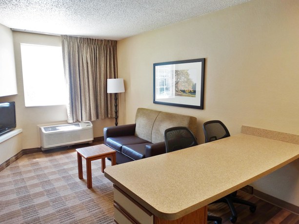 Imagen de la habitación del Hotel Extended Stay America Suites Phoenix Airport Tempe. Foto 17