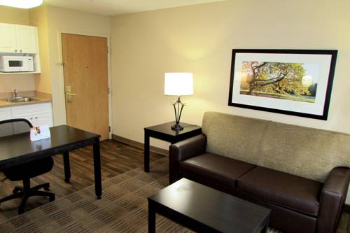 Imagen de la habitación del Hotel Extended Stay America Suites Phoenix Biltmore. Foto 5