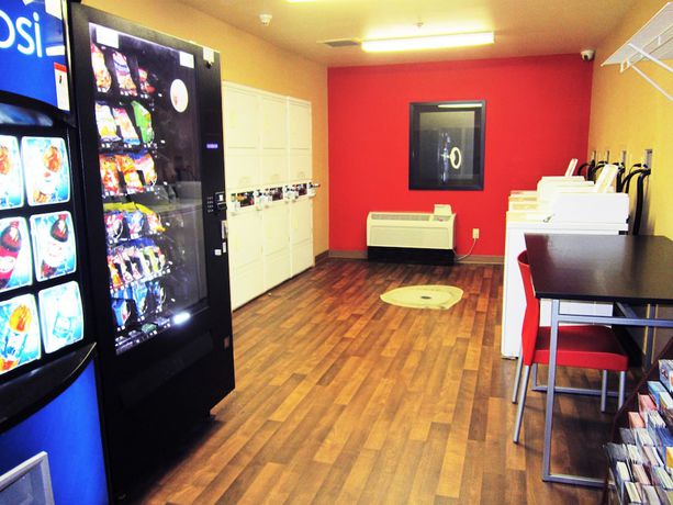 Imagen de los interiores del Hotel Extended Stay America Suites Sacramento Vacaville. Foto 19