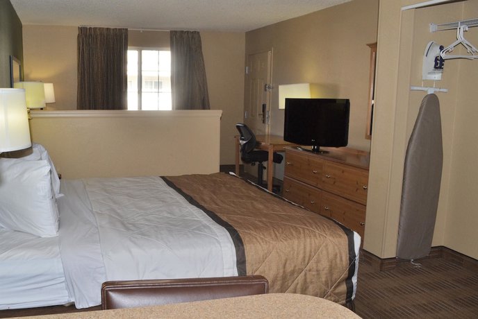 Imagen de la habitación del Hotel Extended Stay America Suites San Diego Fashion Valley. Foto 19