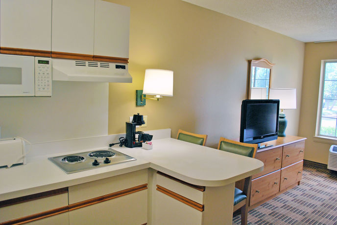 Imagen de la habitación del Hotel Extended Stay America Suites St Louis Airport Central. Foto 2