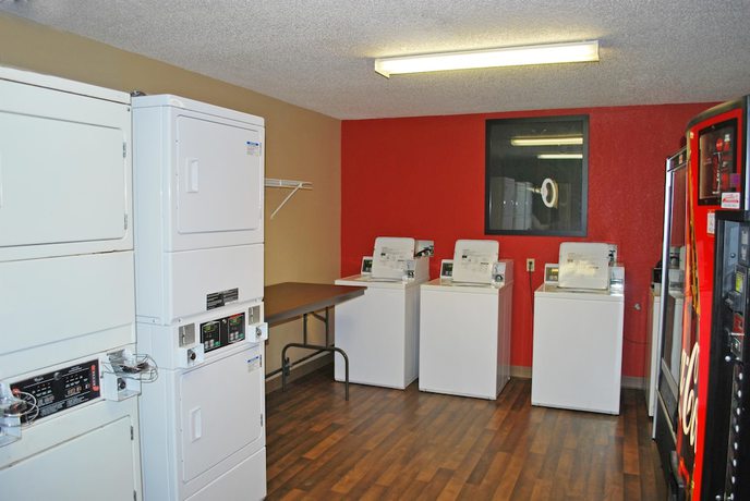 Imagen de los interiores del Hotel Extended Stay America Suites St Louis Westport E Lackland Rd. Foto 16