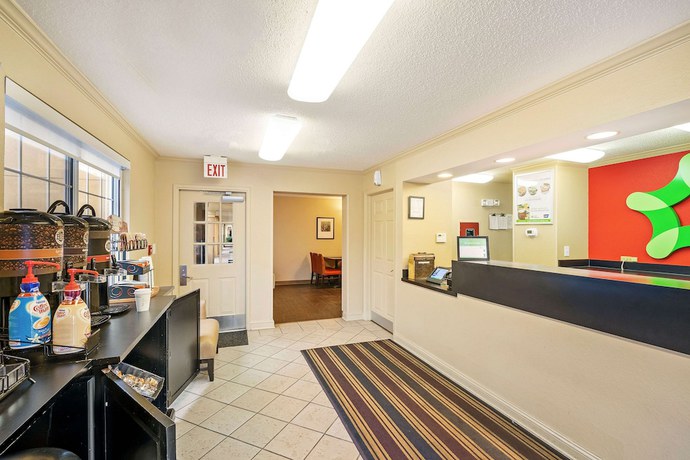 Imagen de los interiores del Hotel Extended Stay America Suites Washington DC Falls Church. Foto 19