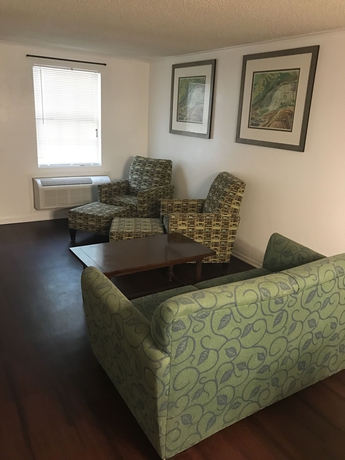 Imagen de la habitación del Hotel Extended Stay Studios. Foto 4