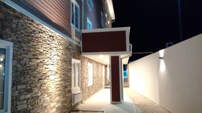 Imagen de los exteriores del Hotel Extended Suites Tijuana Macroplaza. Foto 11