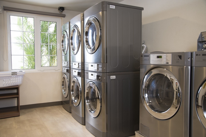 Imagen de los interiores del Hotel Extended Suites Tijuana Macroplaza. Foto 15