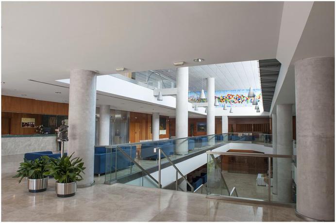 Imagen de los interiores del Hotel Extremadura. Foto 6