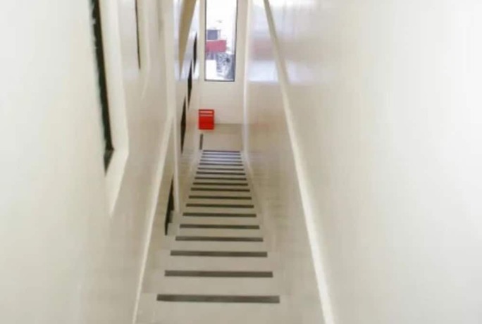 Imagen de los interiores del Hotel Ey Miner Suites Borromeo. Foto 18