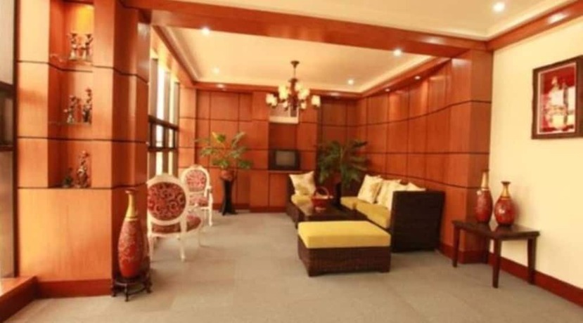 Imagen de los interiores del Hotel Ey Miners Suites Navarro. Foto 14