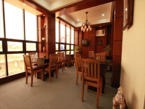 Imagen de los interiores del Hotel Ey Miners Suites Navarro. Foto 15