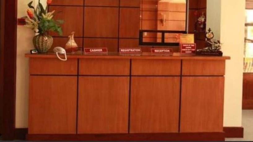 Imagen de los interiores del Hotel Ey Miners Suites Navarro. Foto 17