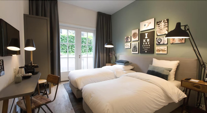 Imagen de la habitación del Hotel Eye. Foto 15