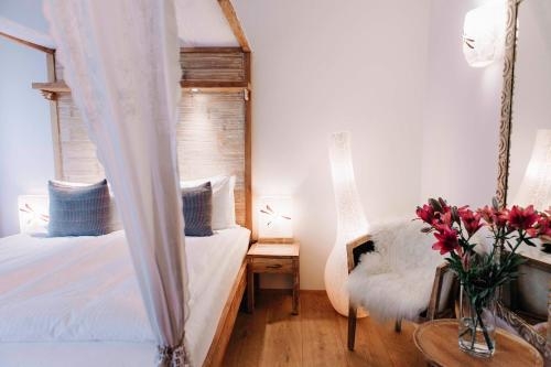 Imagen de la habitación del Hotel Eyja. Foto 8