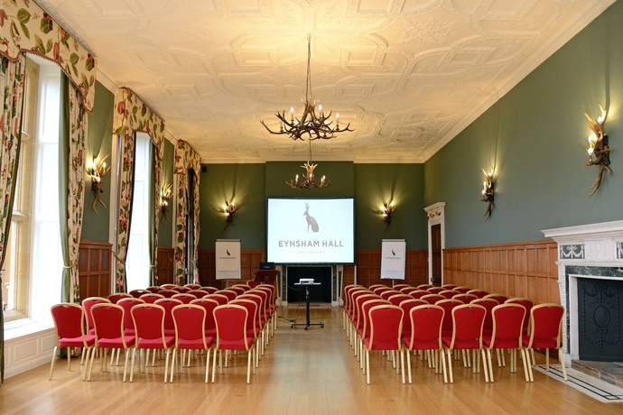 Imagen de los interiores del Hotel Eynsham Hall. Foto 9