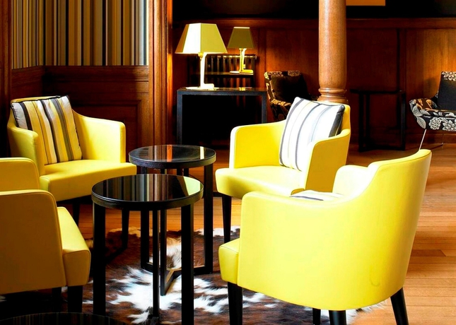 Imagen del bar/restaurante del Hotel Eynsham Hall. Foto 3