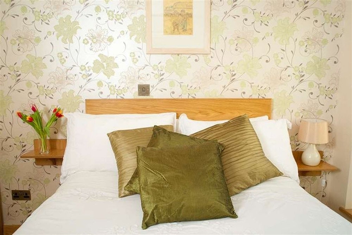 Imagen de la habitación del Hotel Eyre Square Townhouse. Foto 2