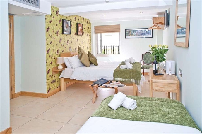 Imagen de la habitación del Hotel Eyre Square Townhouse. Foto 6