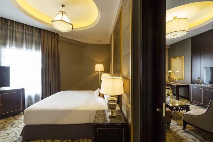 Imagen de la habitación del Hotel Ezdan Palace. Foto 7