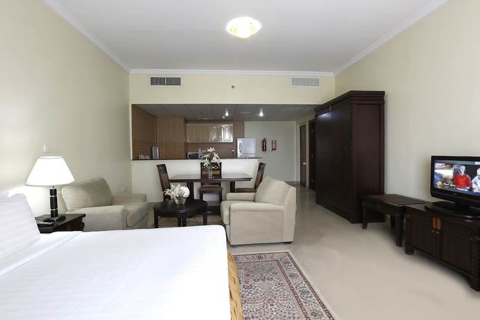 Imagen de la habitación del Hotel Ezdan Residence. Foto 5