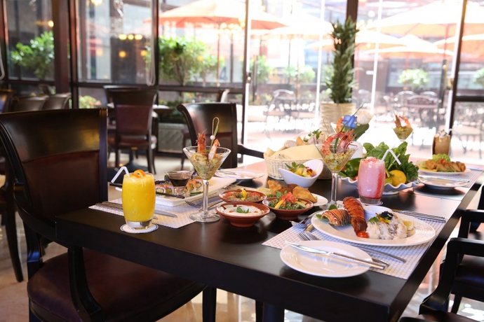 Imagen general del Hotel Ezdan West Bay. Foto 3