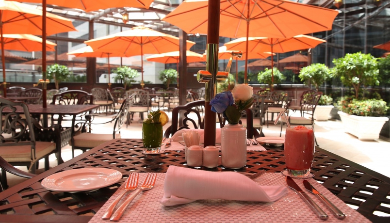 Imagen general del Hotel Ezdan West Bay. Foto 10