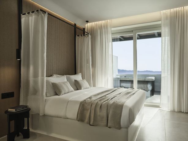 Imagen de la habitación del Hotel Ezio Bo Luxury Living. Foto 9