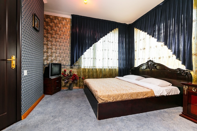 Imagen de la habitación del Hotel Ezio Palace. Foto 2