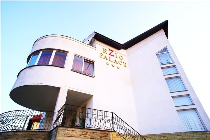 Imagen de los interiores del Hotel Ezio Palace. Foto 15