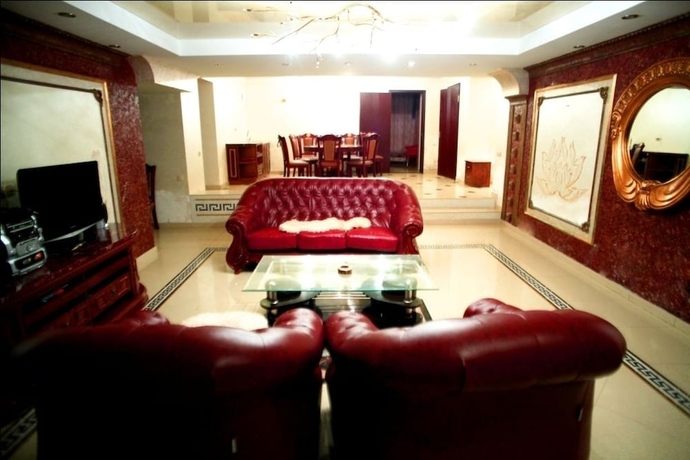 Imagen de los interiores del Hotel Ezio Palace. Foto 17