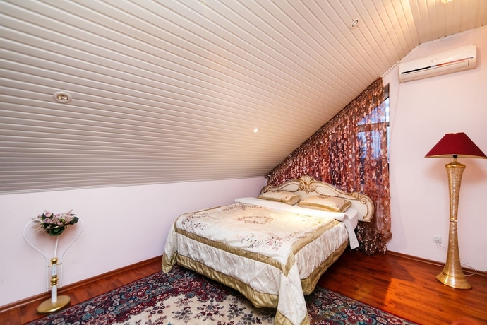 Imagen de la habitación del Hotel Ezio Palace. Foto 11