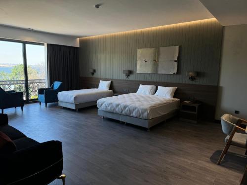 Imagen de la habitación del Hotel Ezkar Bathonea Art Istanbul. Foto 14