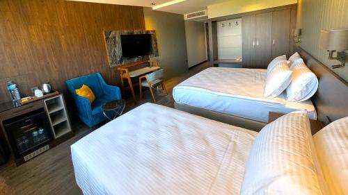 Imagen de la habitación del Hotel Ezkar Bathonea Art Istanbul. Foto 16