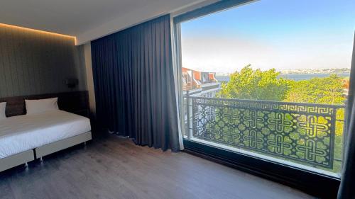 Imagen de la habitación del Hotel Ezkar Bathonea Art Istanbul. Foto 19