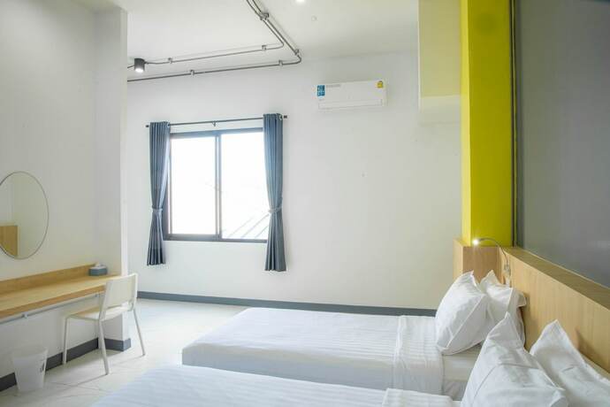 Imagen general del Hotel Ezy Inn. Foto 2